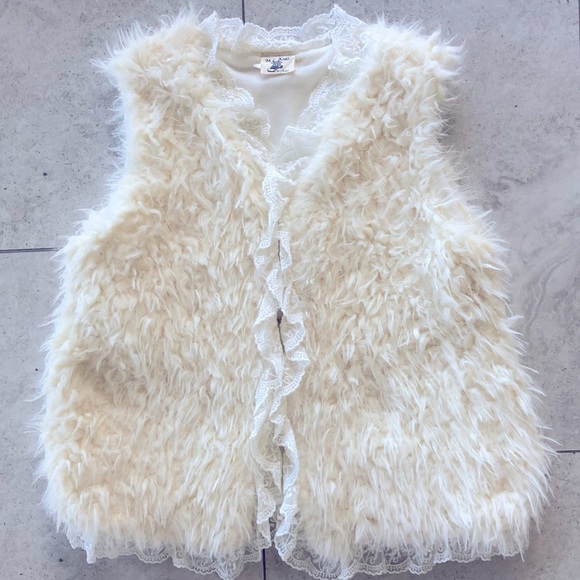 M.L. Kids Ruffles fur & Lace Vest - Picture 1 of 6
